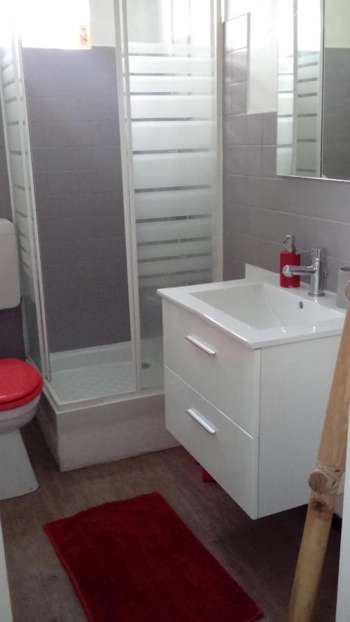 Maison De Vacances Face Plan D'Eau Classee La Faute-sur-Mer Luaran gambar